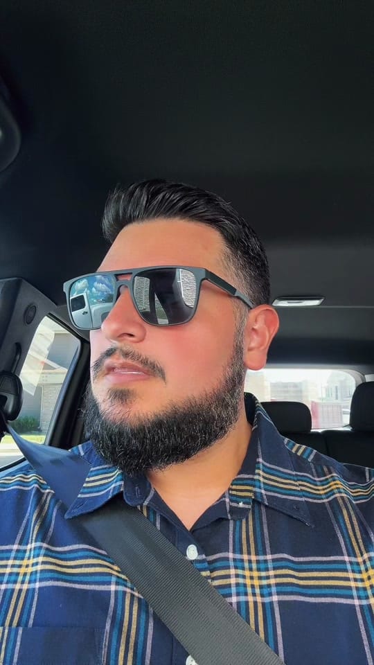 Post 3 by Ernest Adame on TikTok (video)