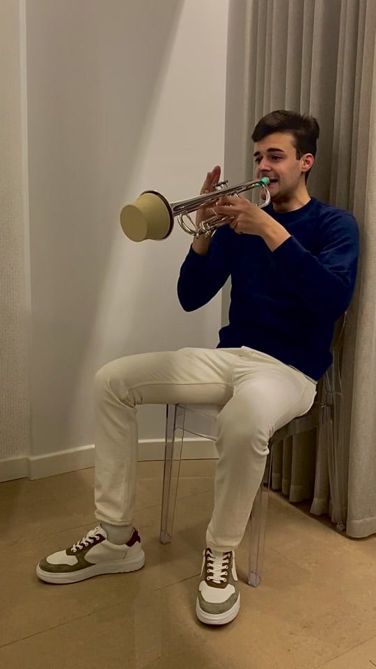 Post 4 by musicRioja on TikTok (video)