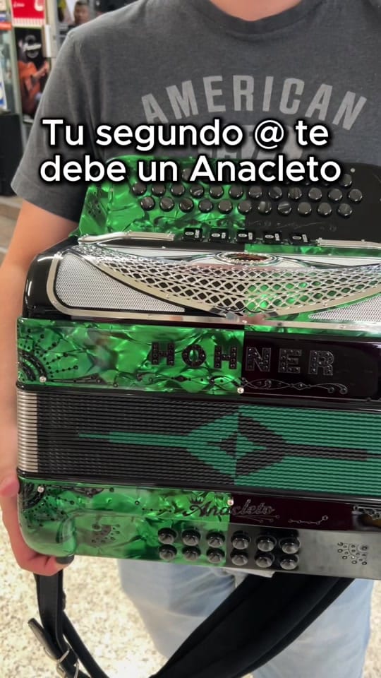 Post 1 by Musical Montebelo on TikTok (video)