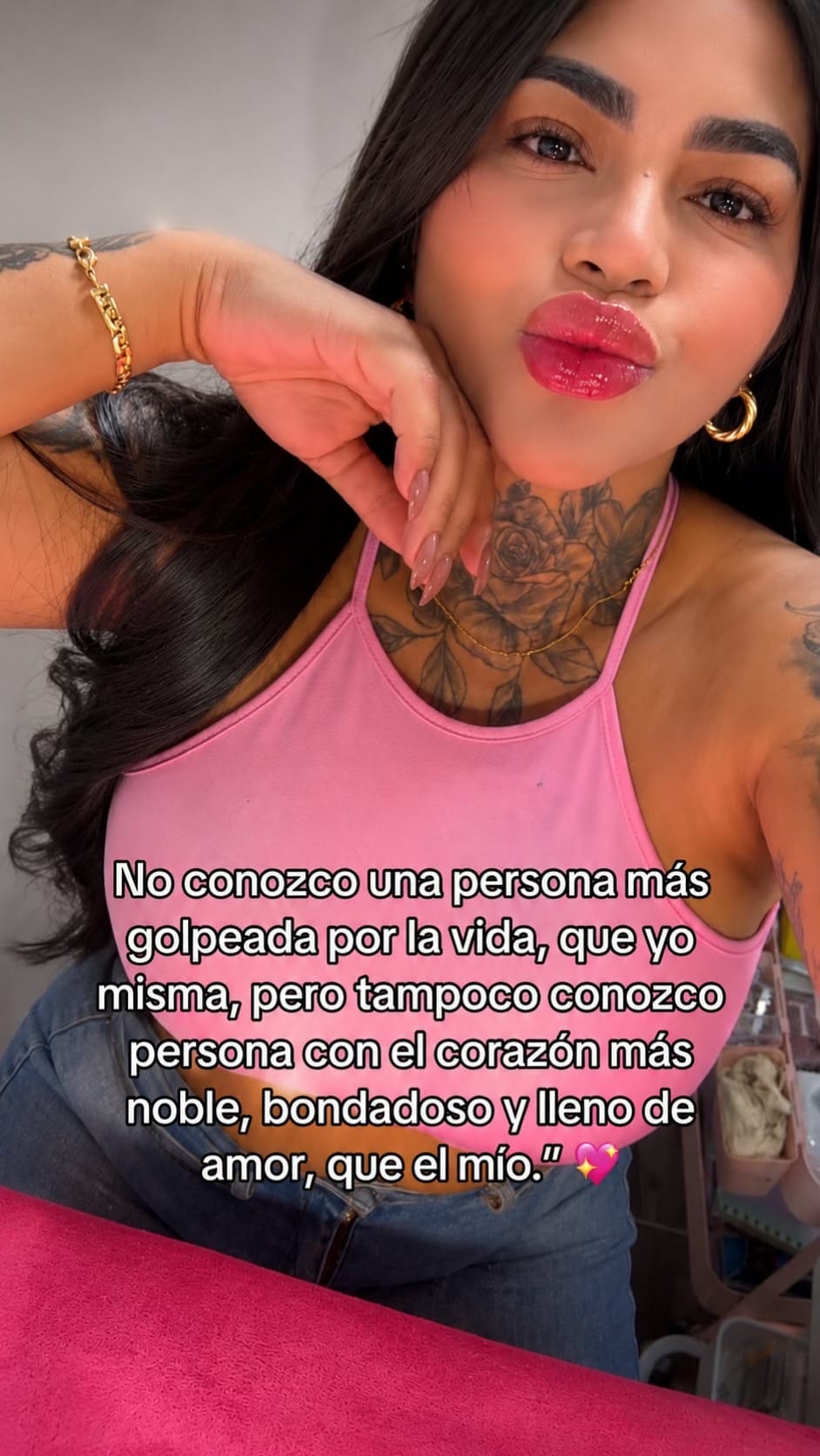 Post 2 by Yuli rojas on TikTok (video)