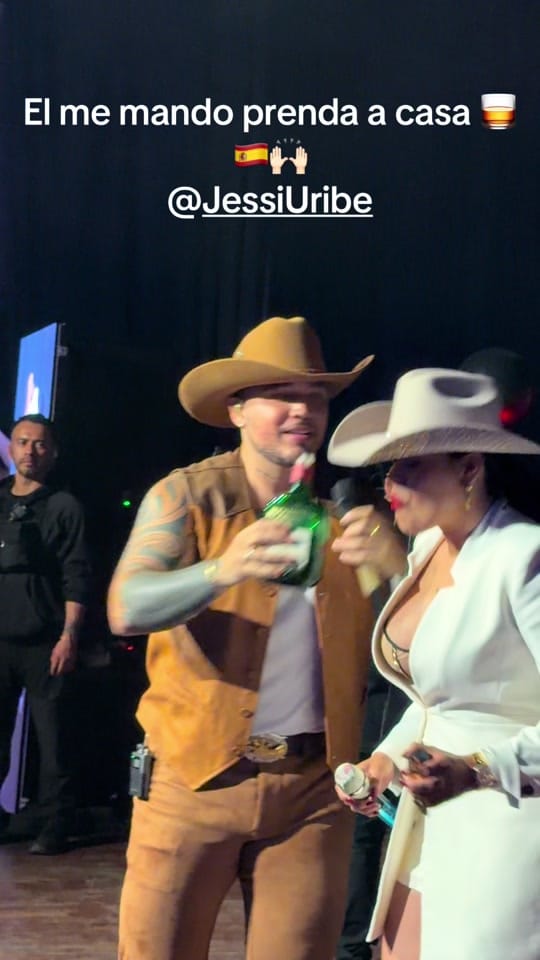 Post 8 by Dulce Nava on TikTok (video)