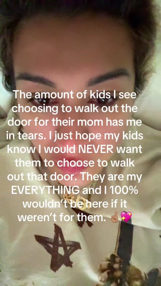 Post 4 by Ela 💖🤩 on TikTok (video)