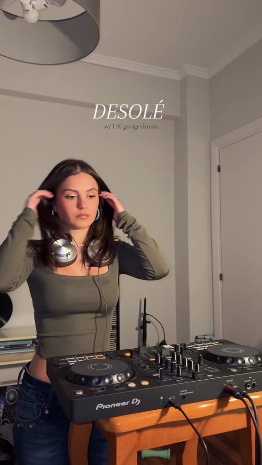 Post 8 by DJ Cris Orube on TikTok (video)
