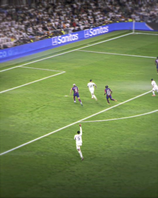 Post 4 by crstnrnld.ae on TikTok (video)