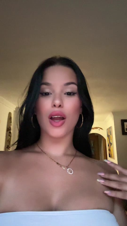 Post 8 by Alexandra_sunyer on TikTok (video)