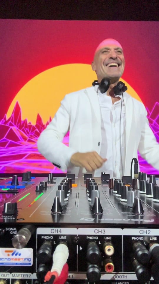 Post 7 by stefanocapasso on TikTok (video)