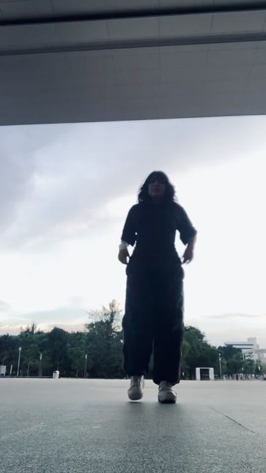 Post 8 by JESS on TikTok (video)