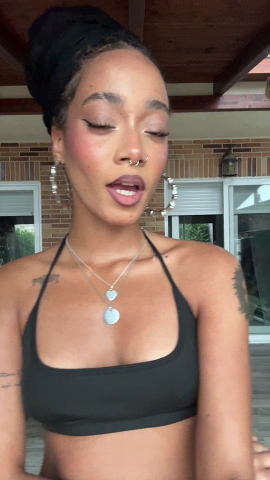 Post 2 by Yaiza ⭐️ on TikTok (video)