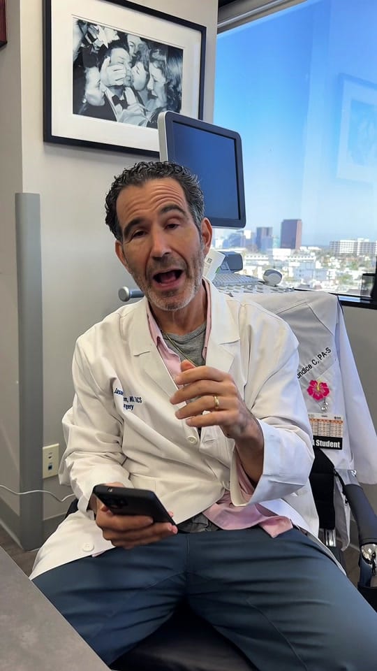 Post 1 by Grossanatomypodcast on TikTok (video)
