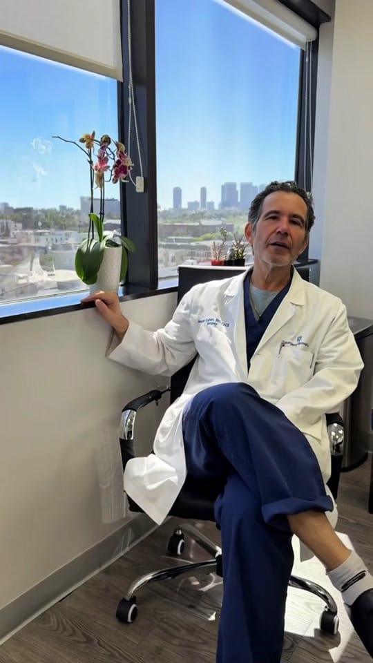 Post 6 by Grossanatomypodcast on TikTok (video)