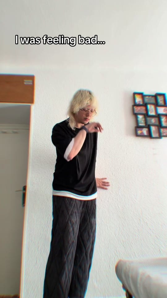 Post 2 by Yanis Stone on TikTok (video)