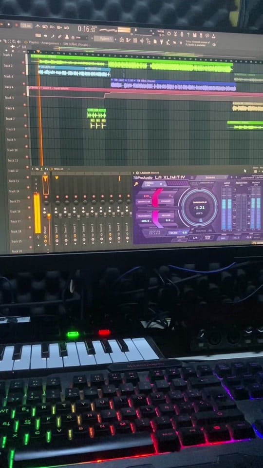 Post 9 by ronalherreraoficial🇮🇨 on TikTok (video)
