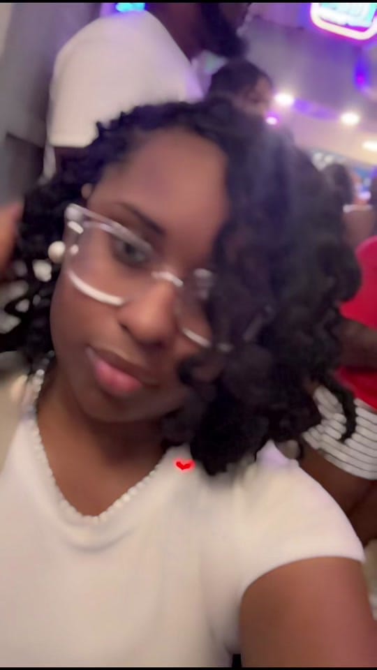 Post 7 by Mae🤠 on TikTok (video)