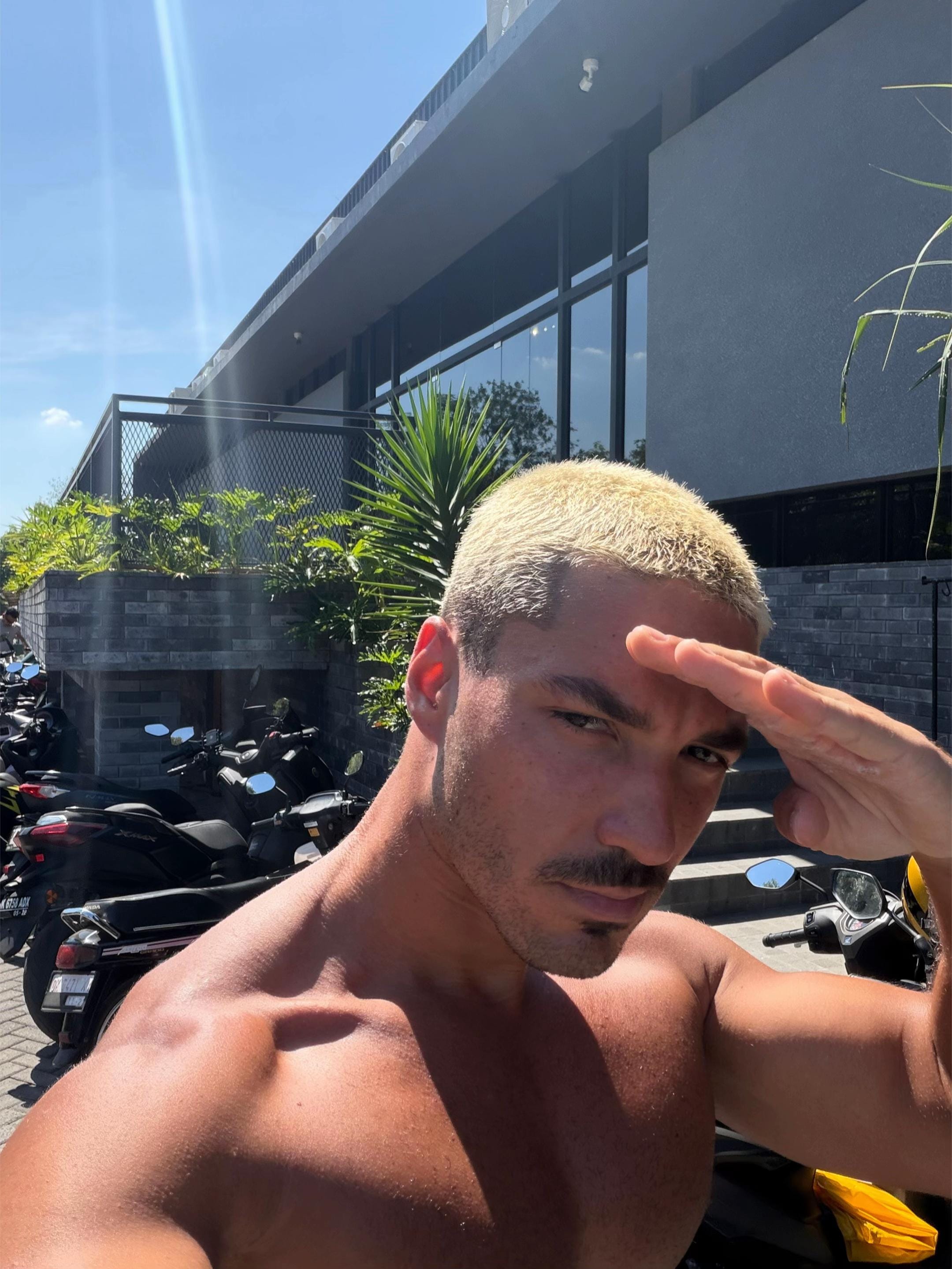 Post 1 by tavi_dj on TikTok (video)