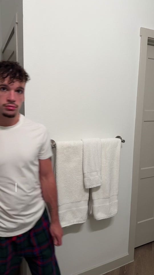 Post 7 by tylerhoskiins on TikTok (video)