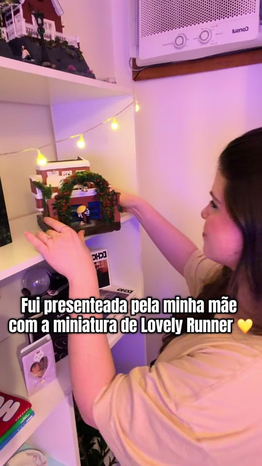 Post 8 by Vitória Huguenim on TikTok (video)