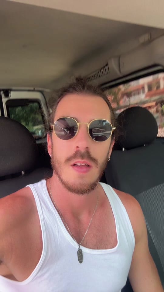 Post 1 by AxeL on TikTok (video)