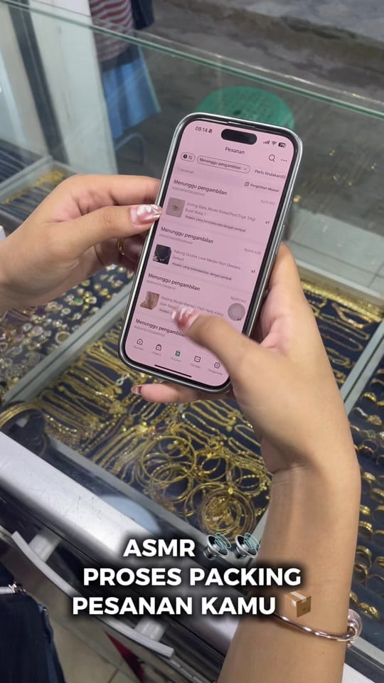 Post 2 by SJ Collection on TikTok (video)
