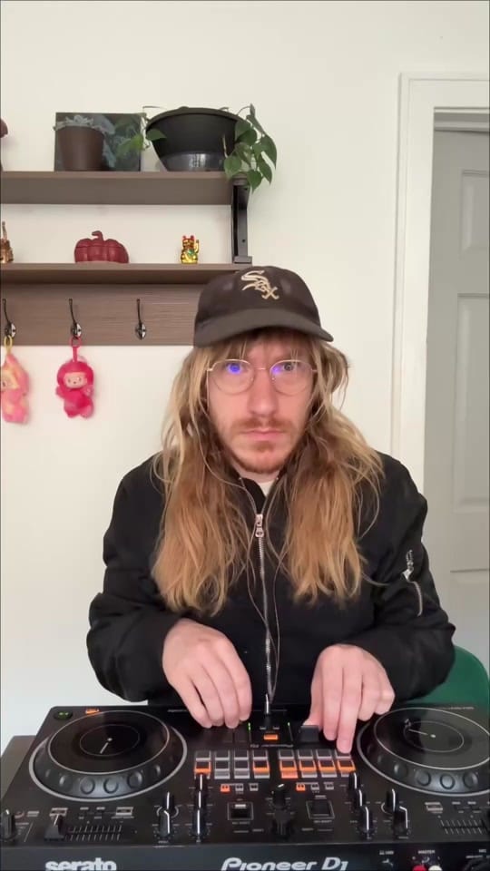 Post 6 by Airro | DJ • Mashups • Music on TikTok (video)