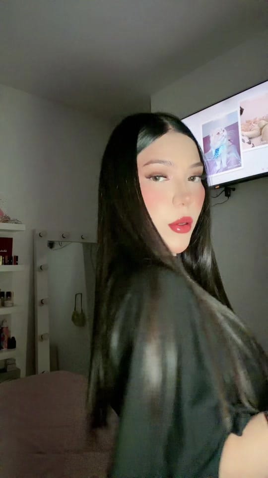 Post 6 by A L E X A 🌴 on TikTok (video)