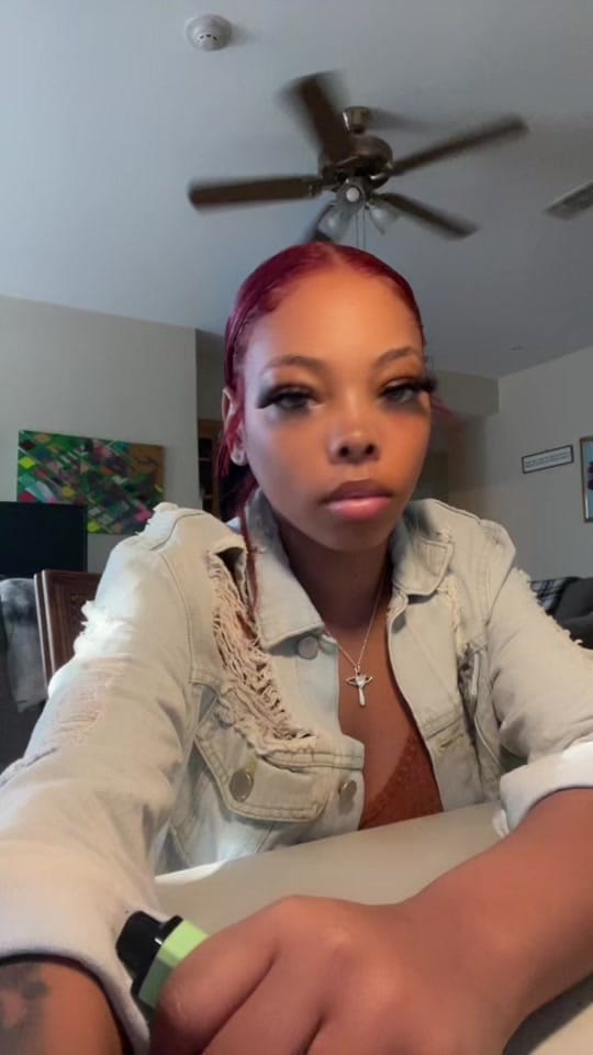 Post 7 by Tati on TikTok (video)