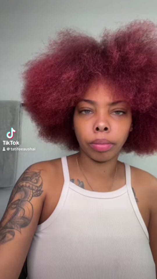 Post 9 by Tati on TikTok (video)