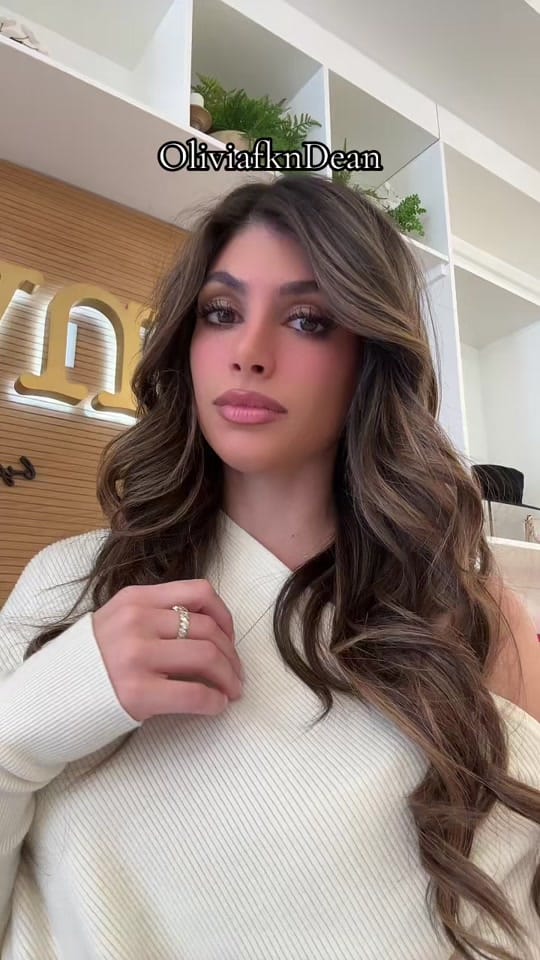 Post 5 by bellybarbs on TikTok (video)