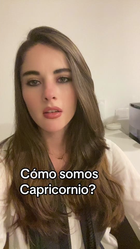 Post 4 by sol sevilla on TikTok (video)