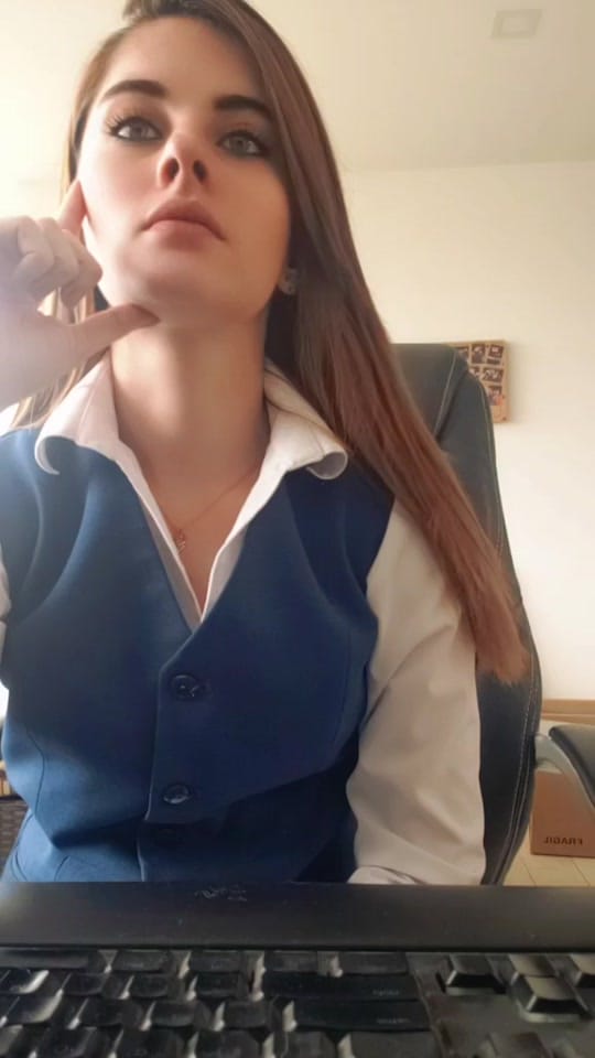 Post 9 by sol sevilla on TikTok (video)