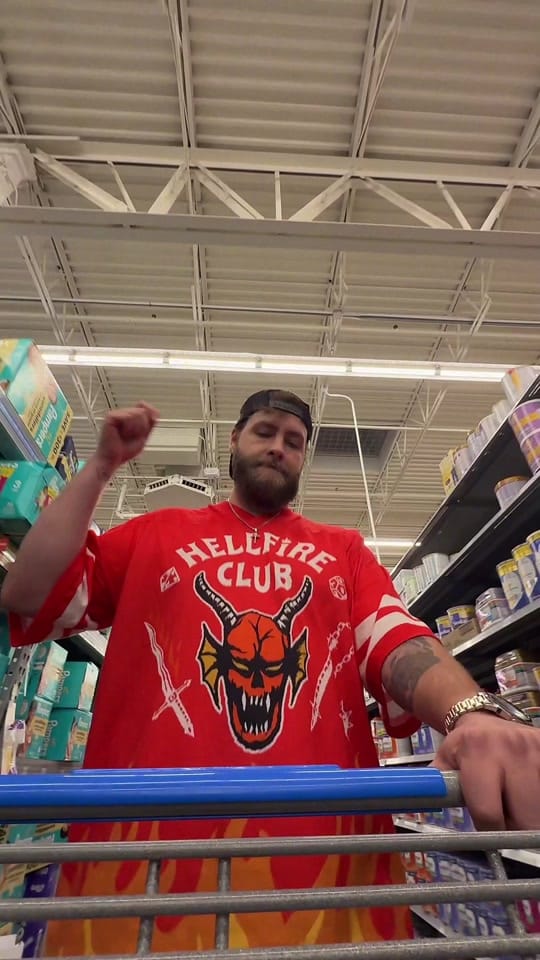 Post 1 by Grant Keller on TikTok (video)