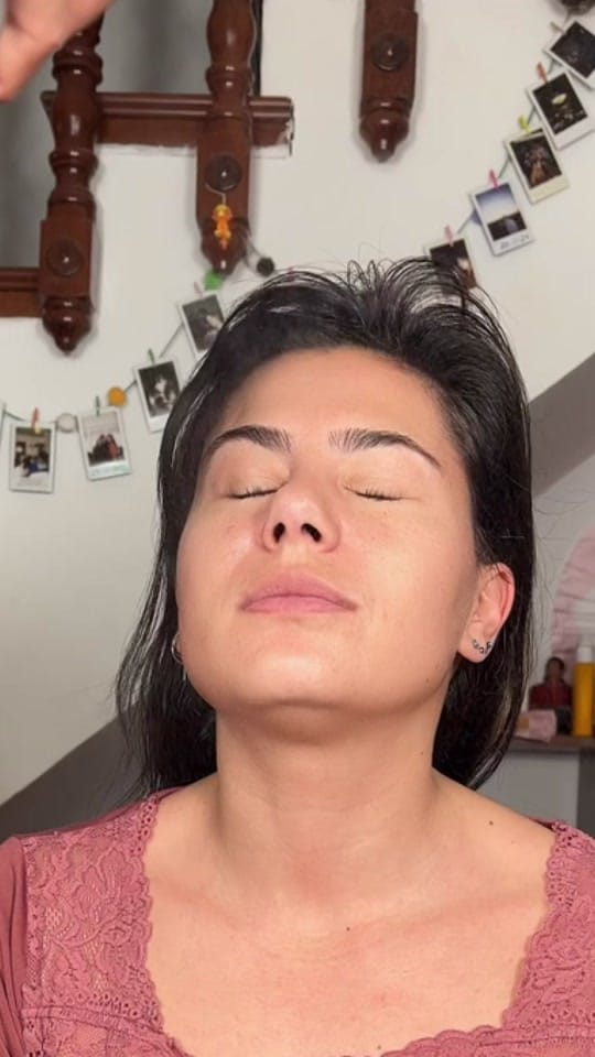 Post 7 by Makeup Meirellys on TikTok (video)