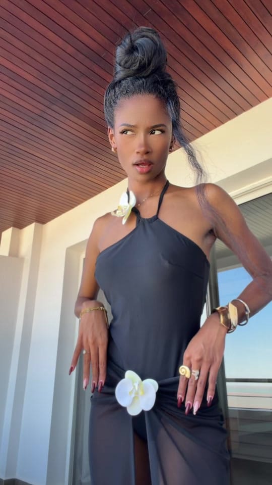 Post 3 by Chocolaté 🍫 on TikTok (video)