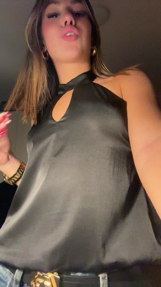 Post 6 by emmanuelle 🇪🇸 on TikTok (video)
