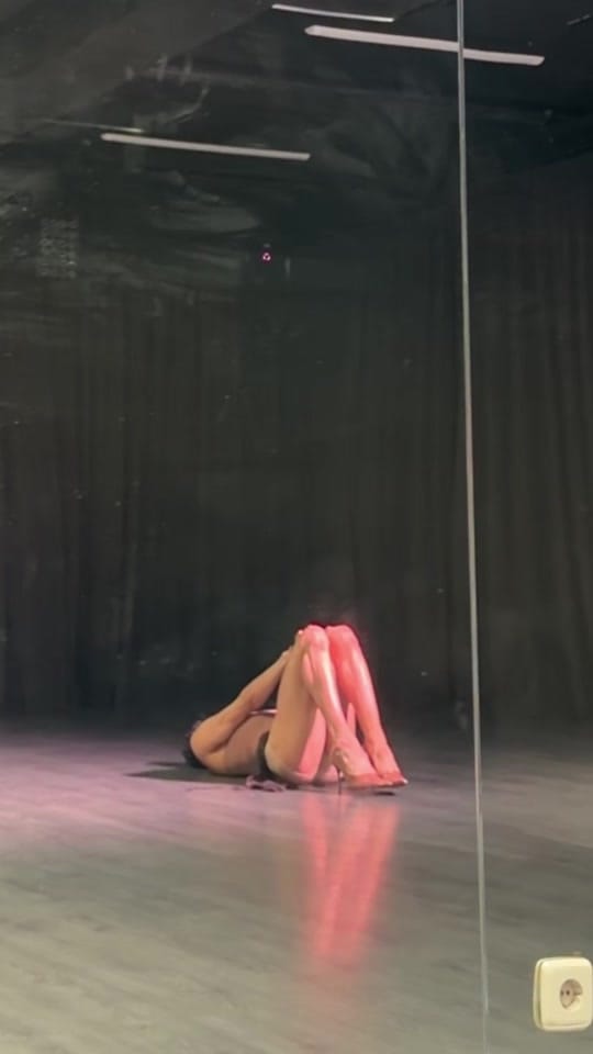 Post 6 by Aldair on TikTok (video)