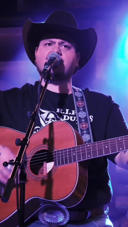 Post 7 by Vincent Neil Emerson on TikTok (video)