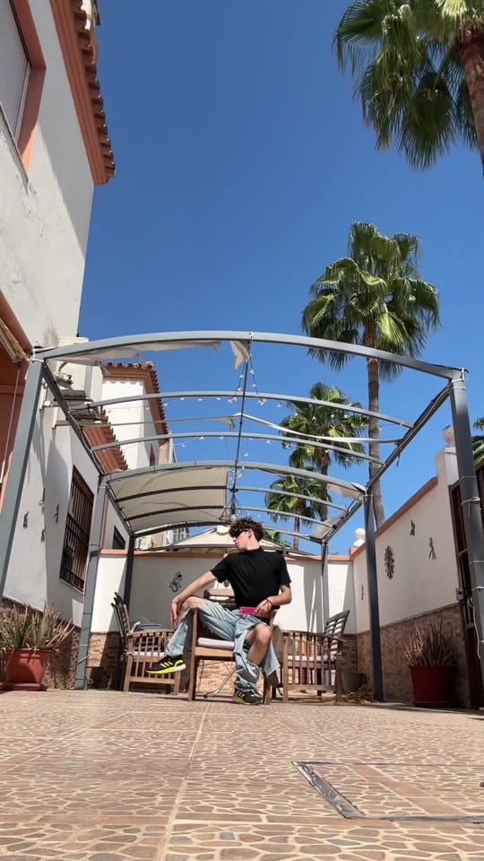 Post 4 by 🌞Ray✨ on TikTok (video)