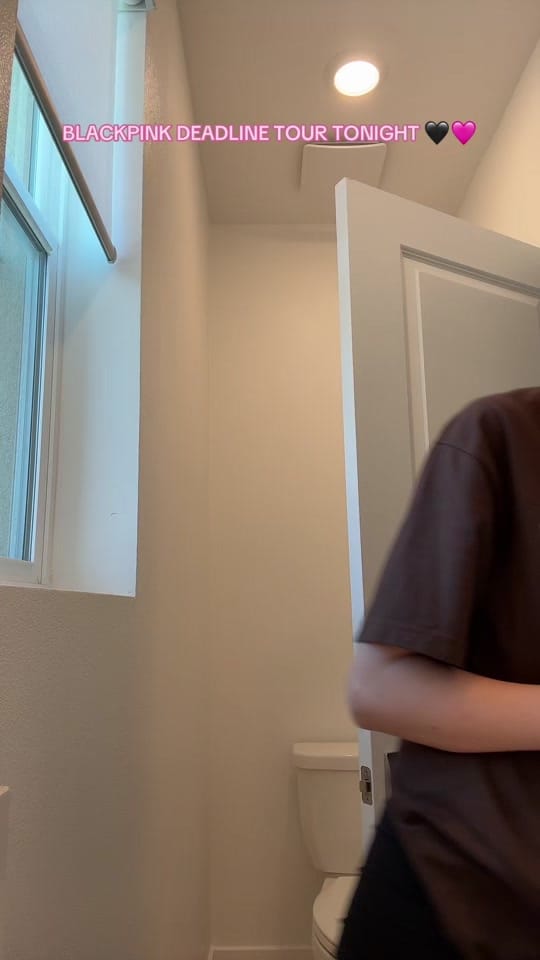 Post 10 by niki✨ on TikTok (video)