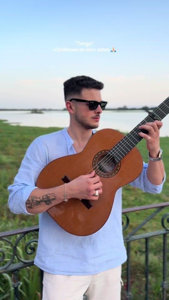 Post 2 by teete.music on TikTok (video)