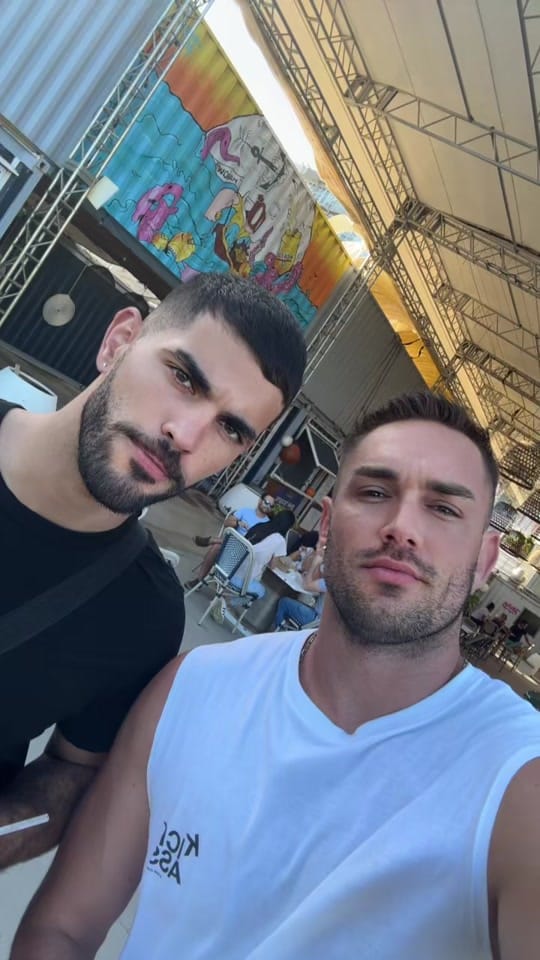 Post 5 by Ben Bakson on TikTok (video)