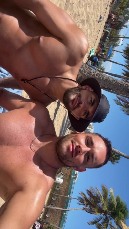Post 4 by Ben Bakson on TikTok (video)