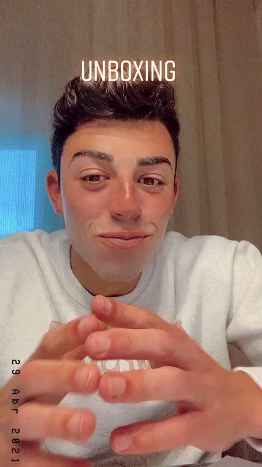 Post 5 by Pau Requena🌴 on TikTok (video)