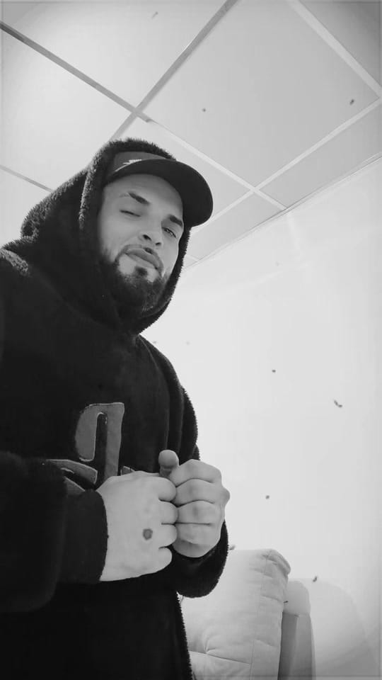 Post 2 by danciassofficial on TikTok (video)