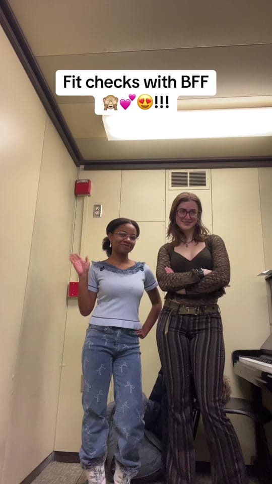 Post 9 by Kimi 🎻🌈🦓 on TikTok (video)