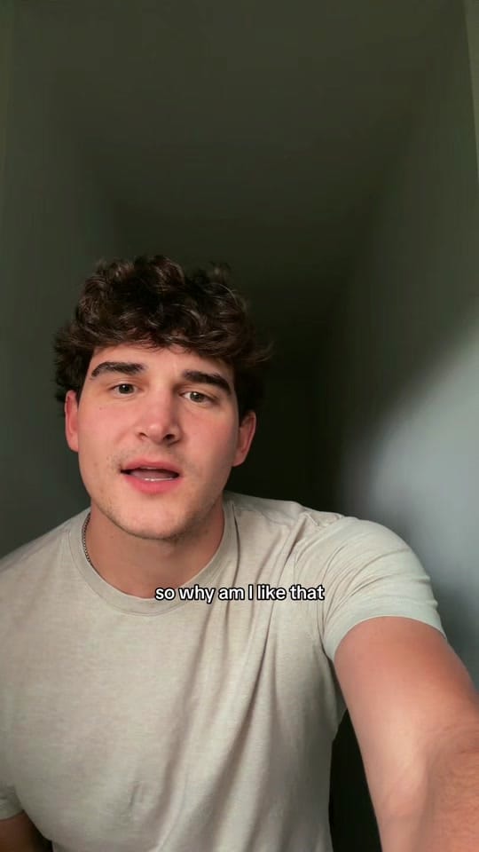 Post 4 by Henry Thompson on TikTok (video)