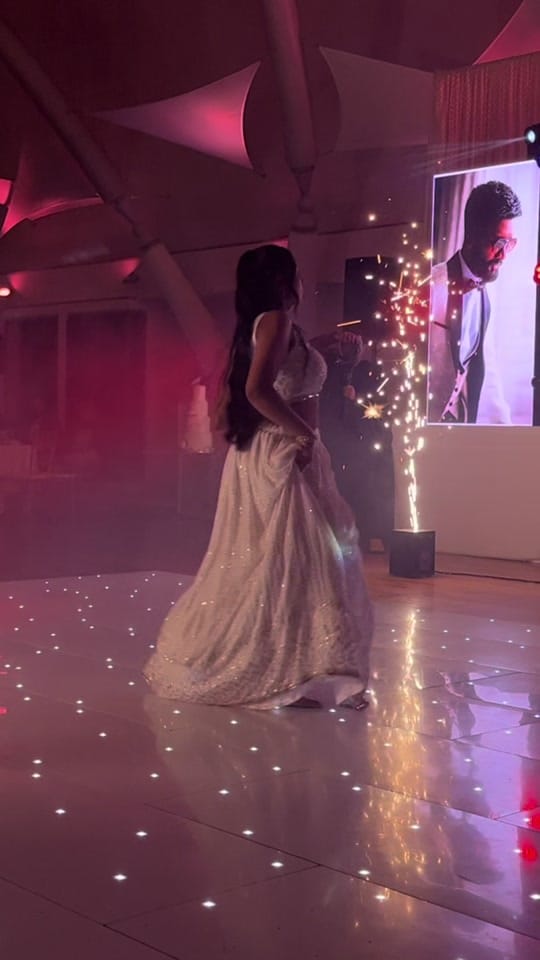 Post 9 by Sinthu on TikTok (video)