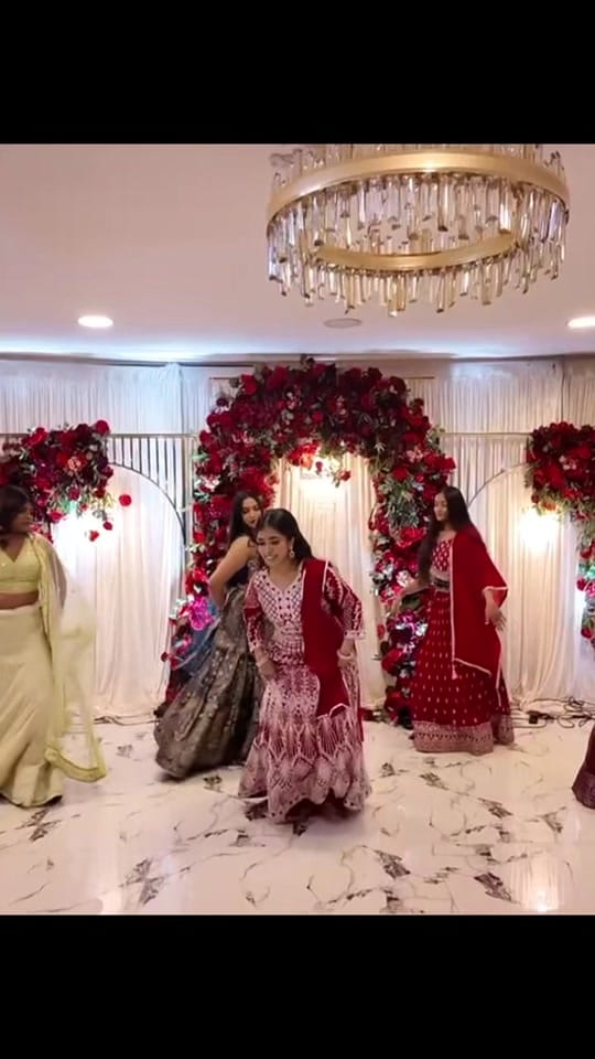 Post 4 by Sinthu on TikTok (video)