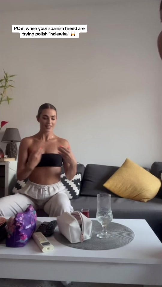 Post 1 by Izabela Zarzycka on TikTok (video)