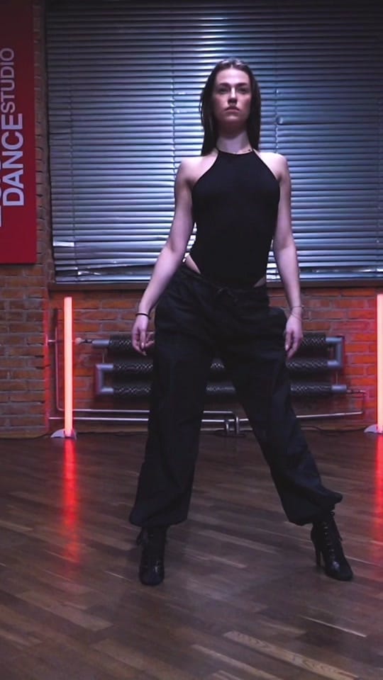 Post 9 by Izabela Zarzycka on TikTok (video)