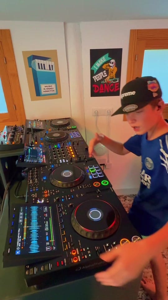 Post 6 by DJ ELFIGO on TikTok (video)