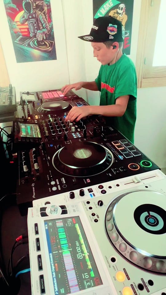 Post 10 by DJ ELFIGO on TikTok (video)